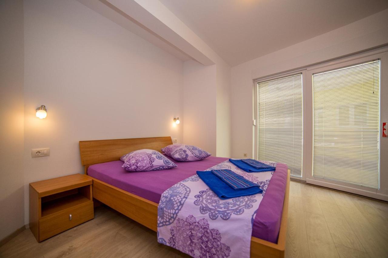 Seaside Apartment Lucie Локва-Рогозница Экстерьер фото
