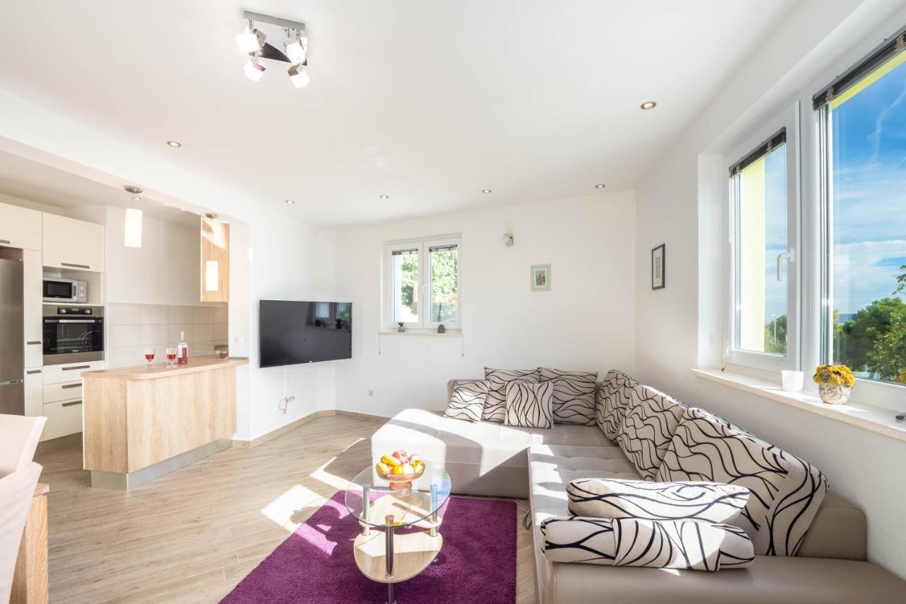 Seaside Apartment Lucie Локва-Рогозница Экстерьер фото